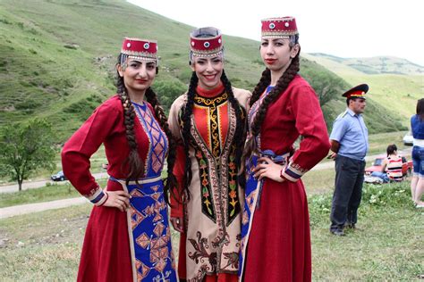 armenia gente|Armenians